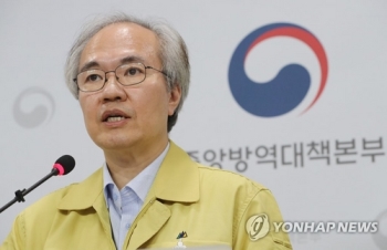 당국 “국내 코로나19 억제냐 증가냐 중대 기로…엄중한 시기“