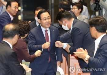 주호영 “야당 없이 마음껏 해봐라“…'법사위 사수' 재확인