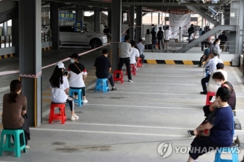 광주 광륵사 관련 확진자 연일 증가 누적 49명…곳곳 감염 확산