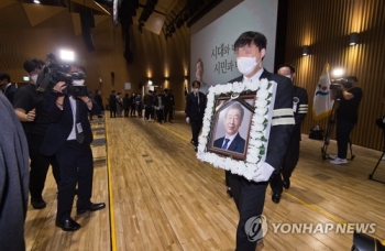 “이젠 진실의 시간“…통합, 성추문 의혹 전방위 압박