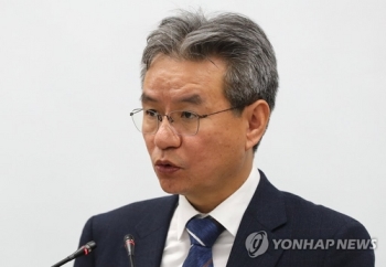 “검찰총장 수사지휘권 폐지·비검사 총장 임명“…개혁위 권고