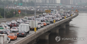 서울 강변북로·내부순환 해제…올림픽대로는 아직 통제