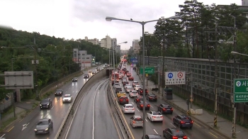 밤사이 서울 곳곳 '물폭탄'…잠수교·일부 도로 통제 여전