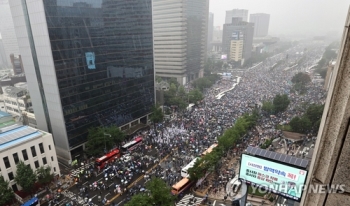 '광복절 집회 투입' 경찰 총 7명 확진…늘어날 가능성도