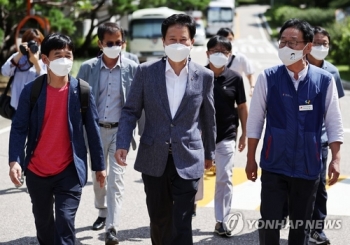 전교조 7년만에 합법화 길 열려…대법 “법외노조 처분 위법“