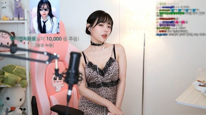 잼미 누드 BJ 잼미, 맥심 표지 장식 “남혐 논란? 떳떳하지만 죄송” [화보 ...