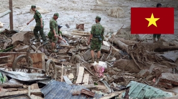 베트남, 태풍 '몰라베' 피해 속출…90여 명 사망·실종