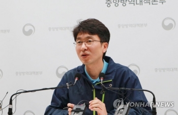 소규모 집단감염 일평균 약 10건 발생…“변곡점될 수 있는 시기“