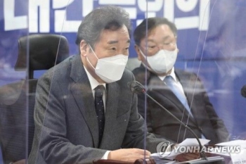 건설노조 간부들, 이낙연 대표사무실 점거농성…중대재해법 촉구