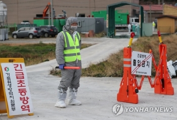 전북 고병원성 AI 주변에 하천·저수지…“전남·경남 확산 우려“