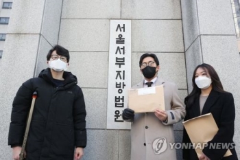 “집합금지 근거 없어“…자영업자들 잇따라 법적 대응