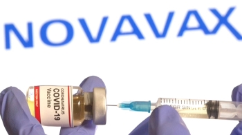 정부 “노바백스와 백신 1천만명분 협상 중…계약 임박“