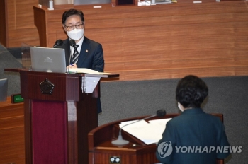 박범계 “김학의 성범죄 부실수사 의혹도 들여다봐야“