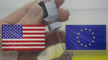 미 “백신 지재권 면제“ vs EU “미국 먼저 수출 풀어야“