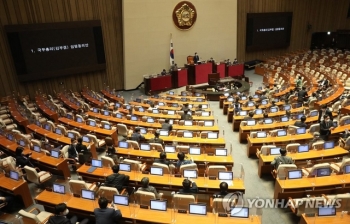 가사도우미도 4대보험 적용…민생법안 98개 국회 통과