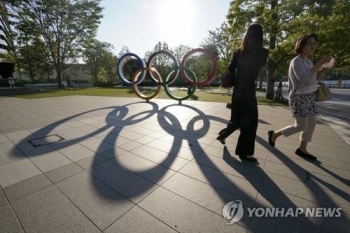 IOC “코로나 걸려도 우리는 책임없다“ 동의서 요구 논란