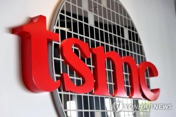 대만 TSMC, 미국 이어 일본에도 대규모 투자…고민깊은 삼성전자