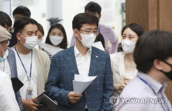 민주당 '국민면접' 초비상…김경률 교체 이어 김소연도 사임