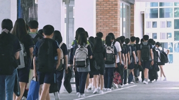 2학기 등교수업 시작…학교 방역 '위드 코로나' 시험대