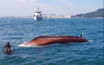 독도 북동쪽 해상서 9명 탑승 선박 전복…경비함정 급파