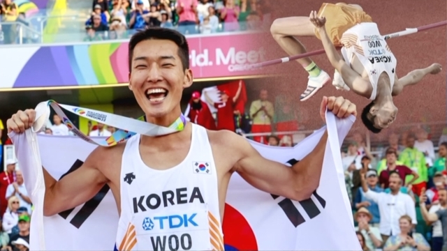 '웃으며' 쓴 새 역사…우상혁 세계선수권 첫 '은메달'