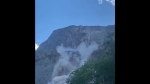 [영상] 10초 만에 흙먼지로 가득찬 백두산…산사태에 관광객들 혼비백산