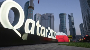 “밀린 월급 달라“는 노동자 추방…잔인한 카타르 월드컵