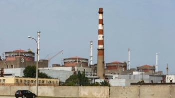 자포리자 원전 일부 차단…우크라 “러 전력 강탈 의심“
