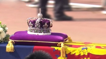 오늘 저녁 여왕 장례식 거행…영국 전역서 2분간 추모 묵념