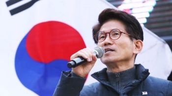 '태극기 집회' 논란의 김문수 임명…“노동개혁 적임자“