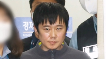 “전주환, 우산 쓴 피해자 못 알아볼까 봐 강수량 검색“