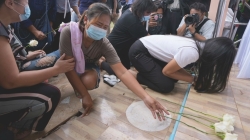 어린이집 총기난사로 최소 37명 사망…충격에 빠진 태국