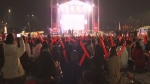 열기와 긴장 속 '붉은물결'…광화문광장에 경찰 500여명 투입