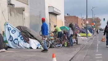 '텐트 도시' 된 천사 도시…LA, 노숙자 비상사태 선언