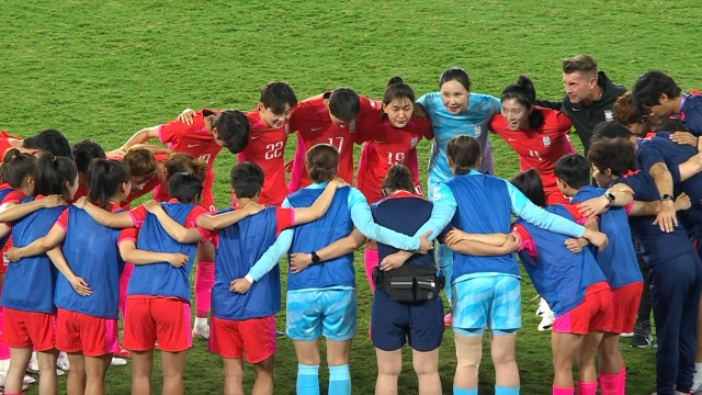 아시안게임 여자축구 8강 '남북 대결'…결승행 최대 분수령