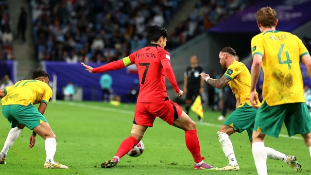 '들었다 놨다' 축구로 호주 꺾고 4강행…"한국 우승확률 33.6%, 1위"