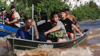 사흘 만에 쏟아진 역대급 폭우…브라질, 사망·실종 180여 명