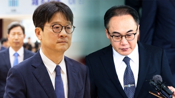 “총장은 가치 지키시라“ 이창수 의도적 누락으로 보고 '분노'