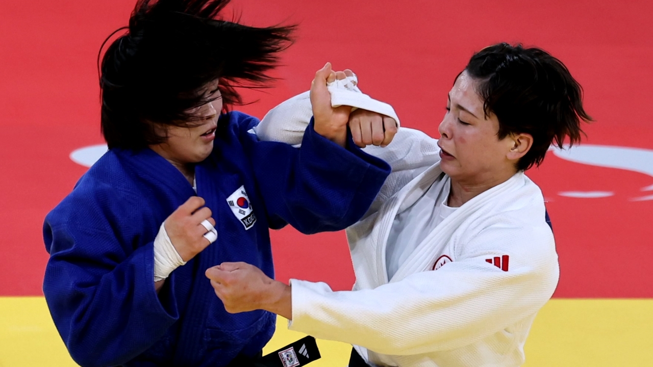 "도둑맞은 금" 말 나온 유도 판정…허미미 꺾은 선수도 쓴소리