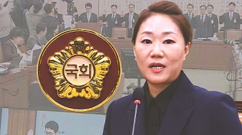 강혜경 “'오빠'는 윤 대통령“…'명태균 리스트' 27명 공개