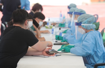 '해열제 먹고 제주' 접촉자 추가확진…러시아 선원 20명 감염