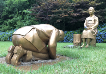 일 언론 “한국서 조각상 설치 칭찬? 할 말 잃어“…한국 네티즌 “도둑이 제 발 저려“