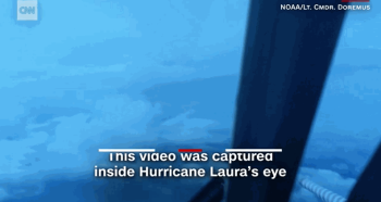 [영상]허리케인 '로라' 조금전 상륙…시속 240km 강풍에 50만 명 대피