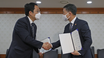 당·정-의협 협상 타결…대전협은 '독단적 결정' 반발