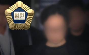 '투표 조작' 프듀 PD 2심도 실형…피해 연습생 12명 공개 