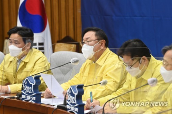 김태년 “'MB 국정원 사찰' 야당, 정치공작 운운은 적반하장“ 