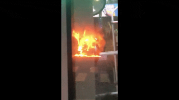 “지나가는데 열기 느껴질 정도로 불길 거세“…마포구 버스 화재 영상