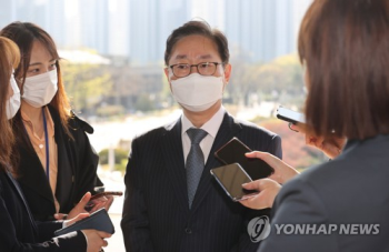 박범계 부장검사들 만나 “수사도 중요하지만, 공익 대표자로서 역할 수행하는 것에도 관심가져야“