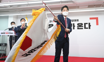 [취재썰] 이준석 “대변인단 토론배틀“ 예고…파격 향한 기대와 우려