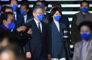 이재명 “아내에게 늘 미안…대선 후보 이전 남편이고 싶다“